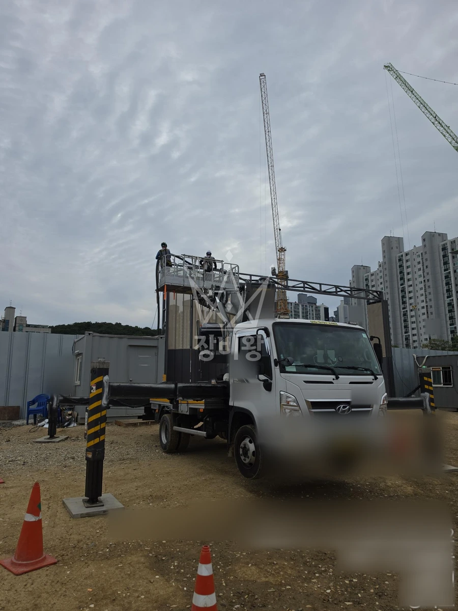 경기 시흥시 하중동 3.5톤 스카이차 케이블작업 작업사진 1