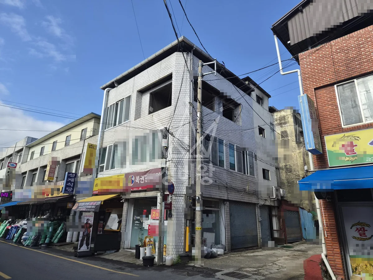 경북 영천시 완산동 3.5톤 스카이차 샤시시공 작업사진 1
