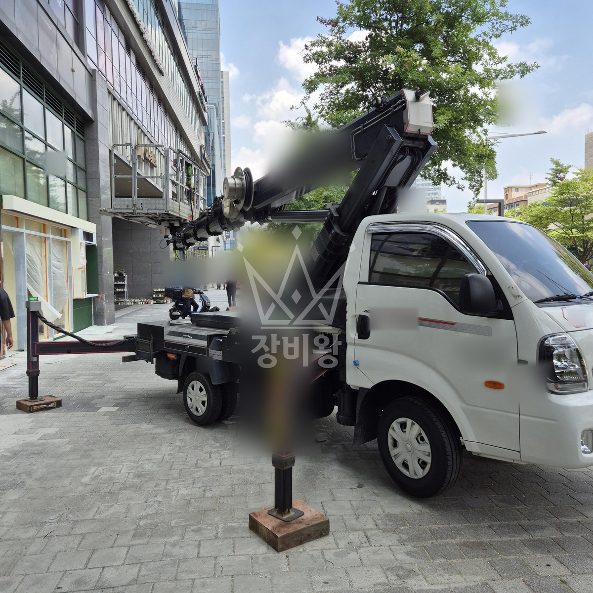 서울 송파구 문정동 1톤 스카이차 외부 도장 작업완료사진 1