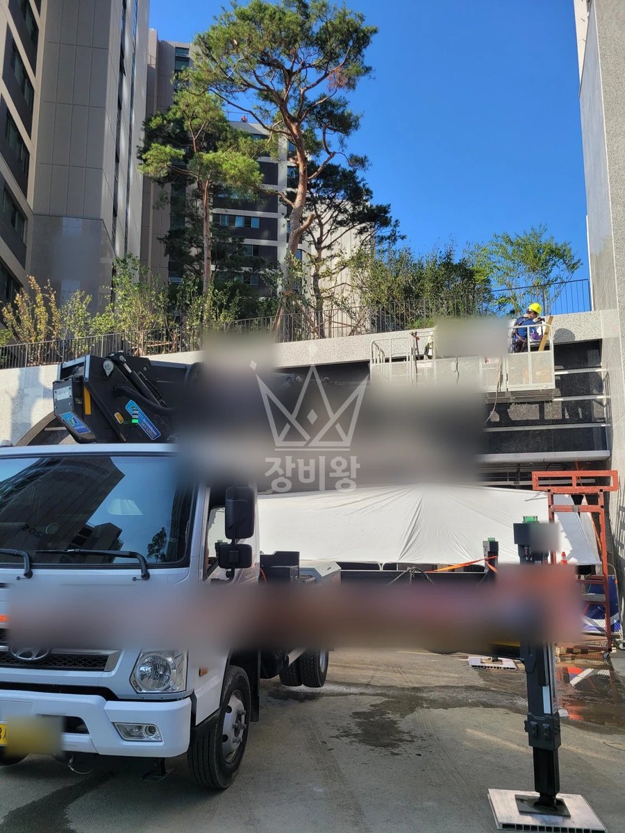 서울 은평구 대조동 3.5톤 스카이차 간판작업 작업사진 2