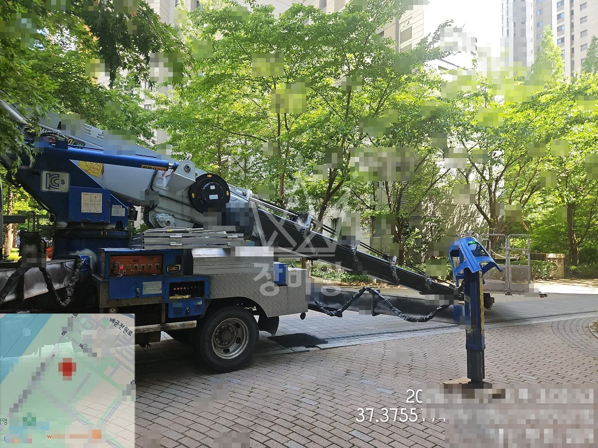 경기 시흥시 배곧동 3.5톤 스카이차 수목방재작업 작업사진 2