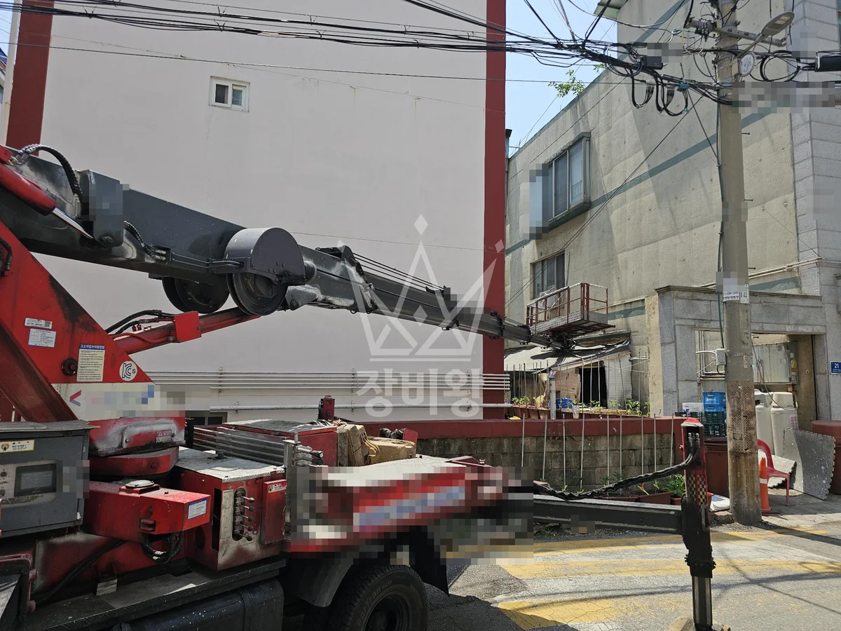 인천 연수구 청학동 1톤 스카이차 천막 보수 작업사진 2