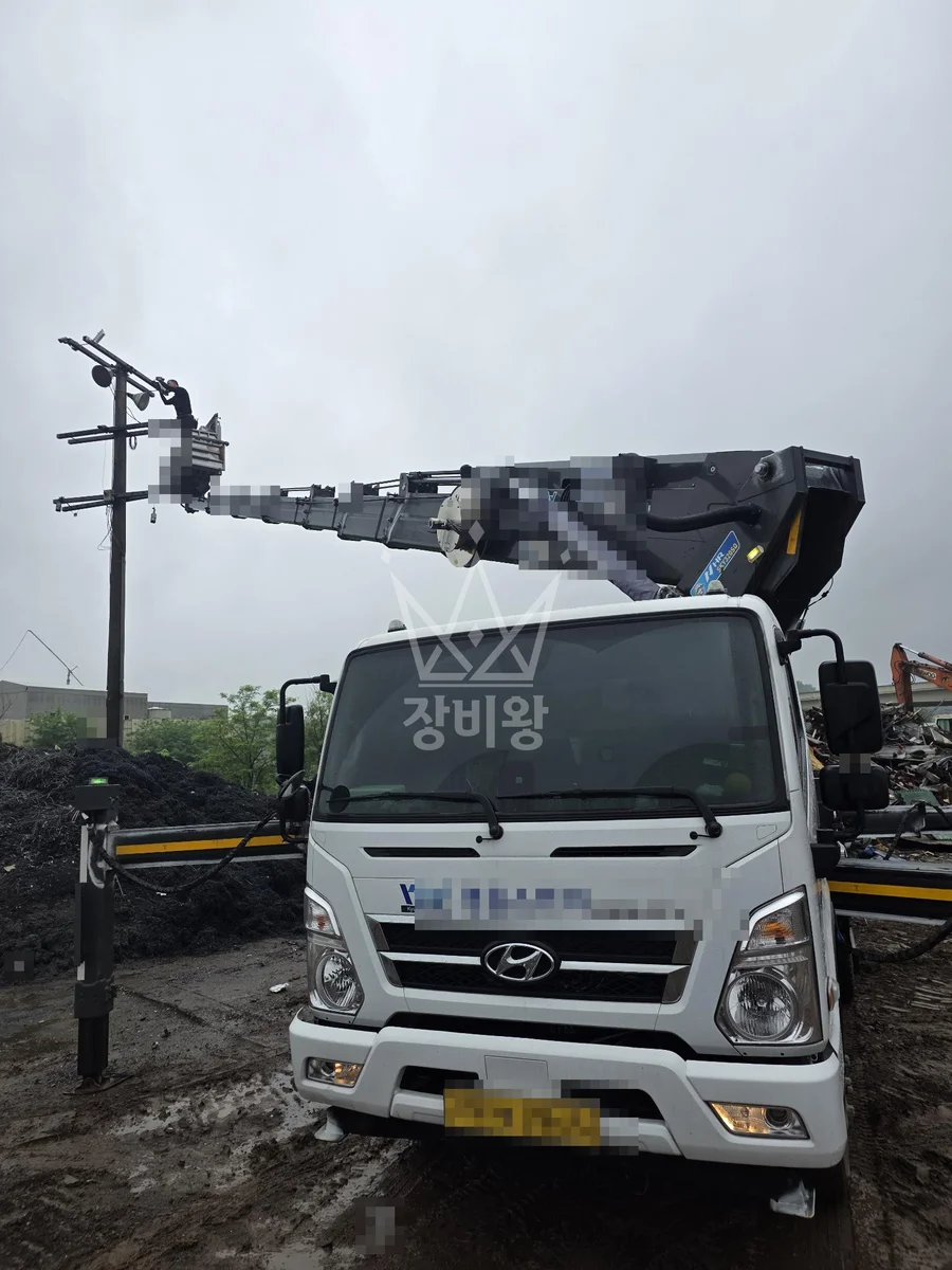 경기 화성시 만세구 3.5톤 스카이차 전신구 구간 카메라 교체 작업사진 1