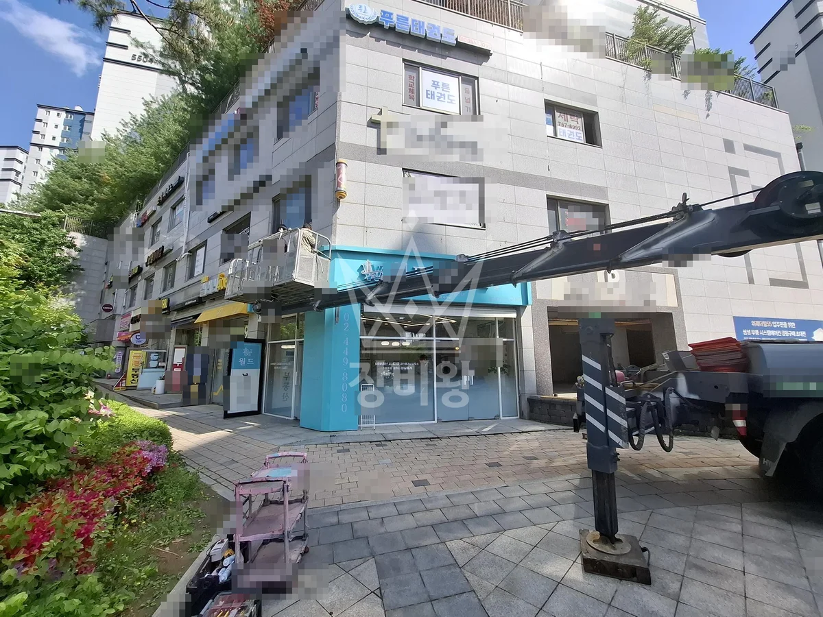경기 성남시 수정구 3.5톤 스카이차 간판led 보수 작업사진 3