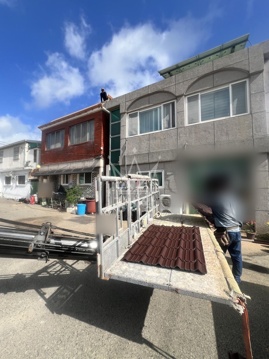 전남광주 영암군 시종면 3.5톤 스카이차 2층작업및 상차 작업사진 2