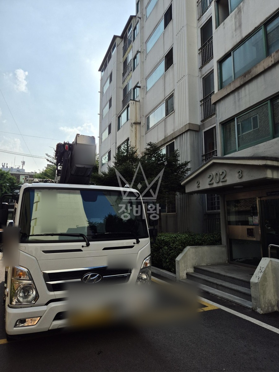 서울 양천구 신월동 3.5톤 스카이차 건물 확인 작업사진 3