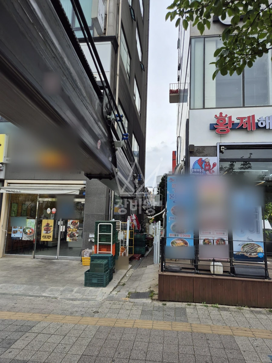 경기 파주시 동패동 3.5톤 스카이차 실외기 안착 작업사진 2