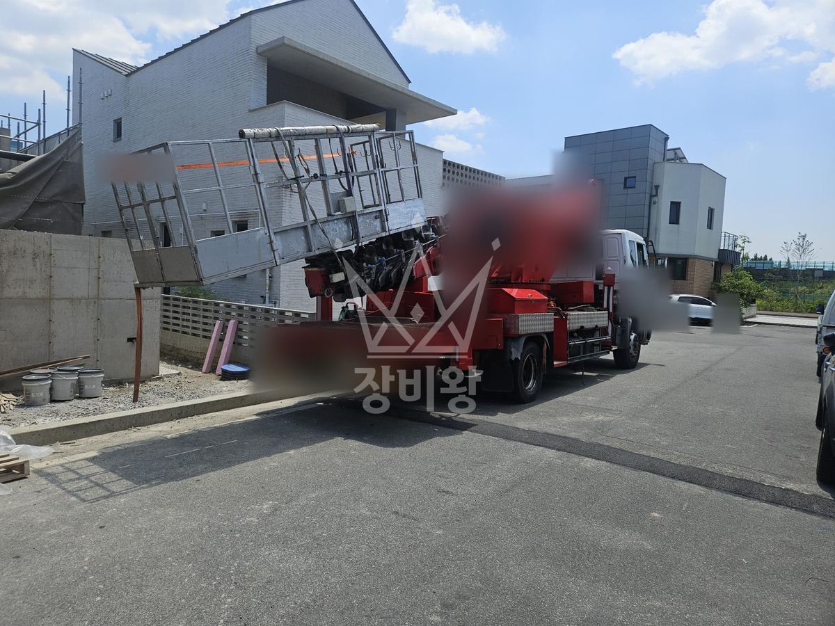 울산 북구 송정동 5톤 스카이차 유리 양중 작업완료사진 1