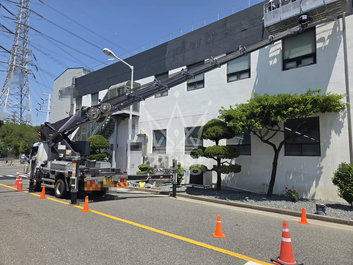 울산 남구 성암동 3.5톤 스카이차 페인트 작업완료사진 1