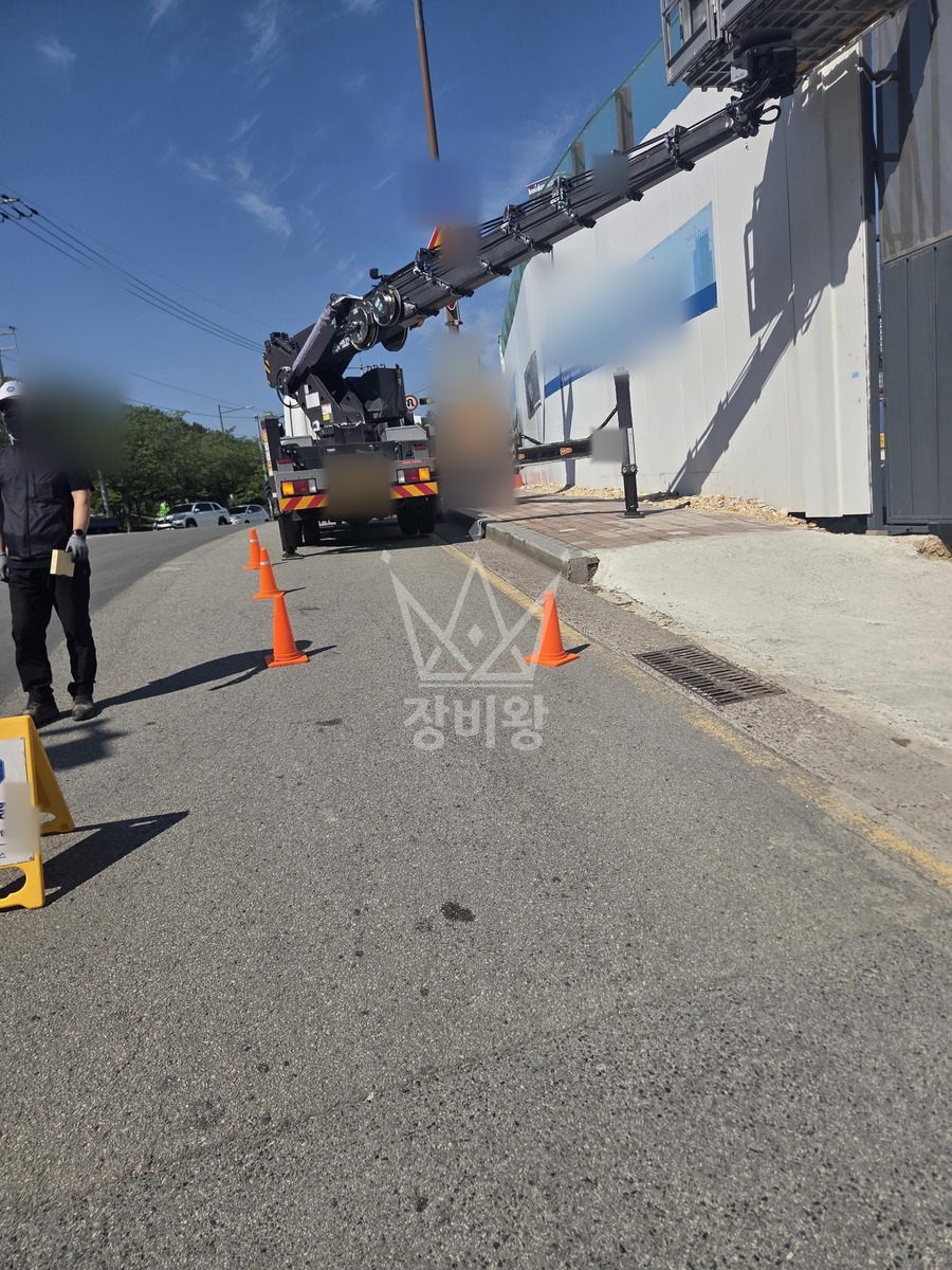 부산 동래구 명륜동 3.5톤 스카이차 cctv 설치 작업사진 2
