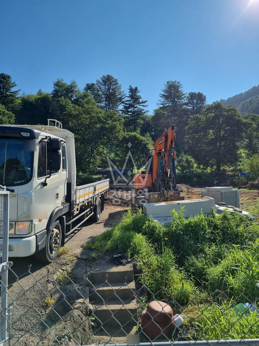 경기 가평군 북면 포크레인(굴착기) 작업 현장 도착사진