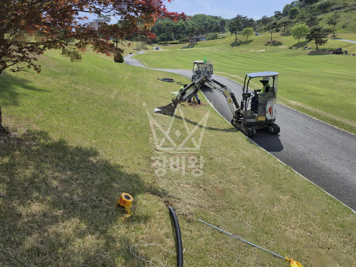 경기 여주시 강천면 포크레인(굴착기) 11일차작업-전선배관 작업완료사진 1