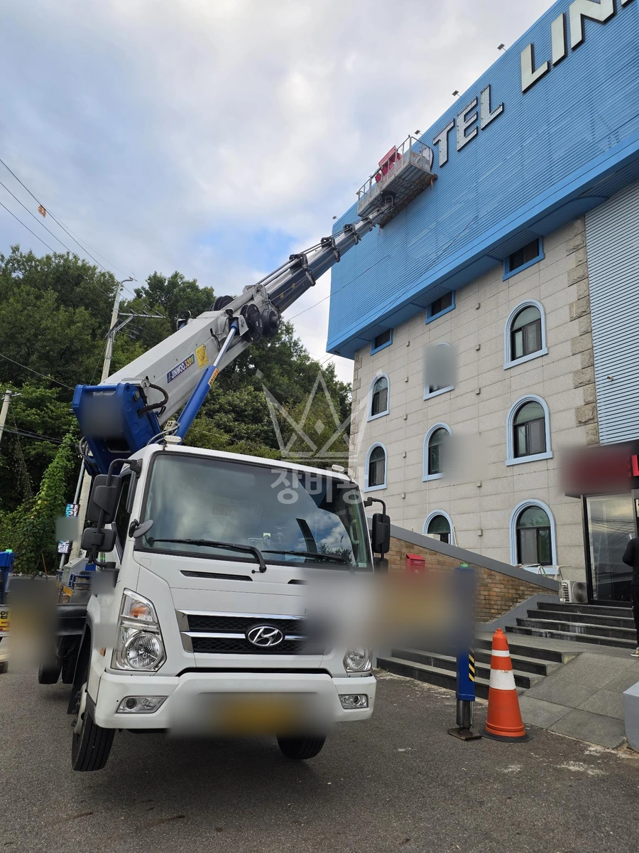 경기 김포시 통진읍 3.5톤 스카이차 간판작업 작업사진 2