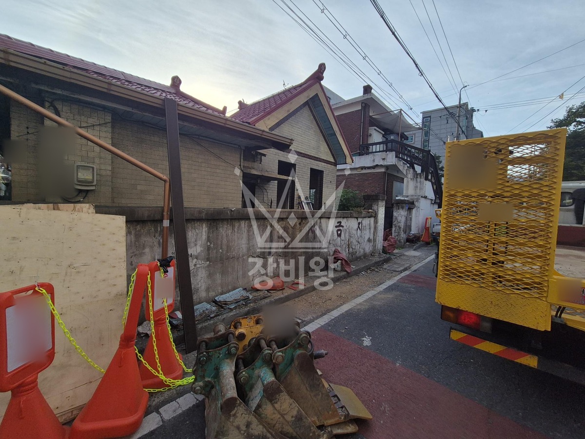 대전 중구 선화동 포크레인(굴착기) 작업 현장 도착사진