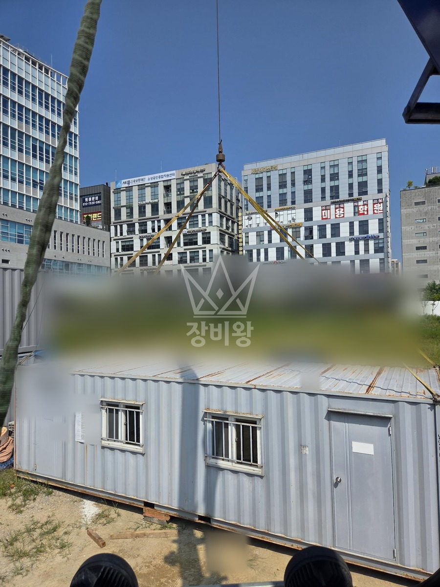 충북 청주시 서원구 현도면 11톤 크레인 3x9컨테이너 나성동886번지로 이동 작업완료사진 1