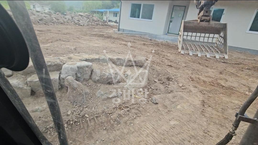경북 영양군 일월면 포크레인(굴착기) 정화조매설 작업완료사진 1
