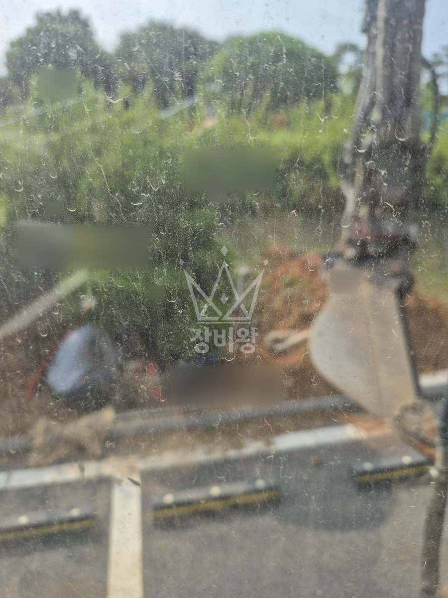 경기 파주시 조리읍 포크레인(굴착기) 터파기작업 작업사진 1