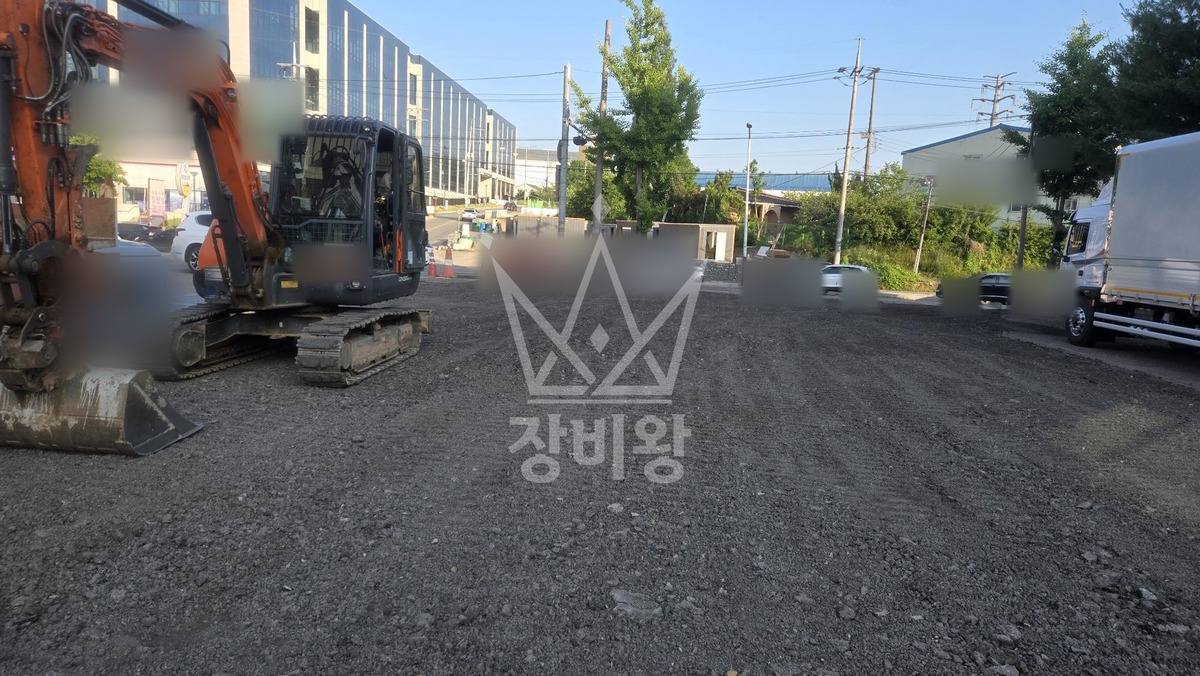 경기 평택시 청북읍 포크레인(굴착기) 골재 3대 바닥정리 작업완료사진 1