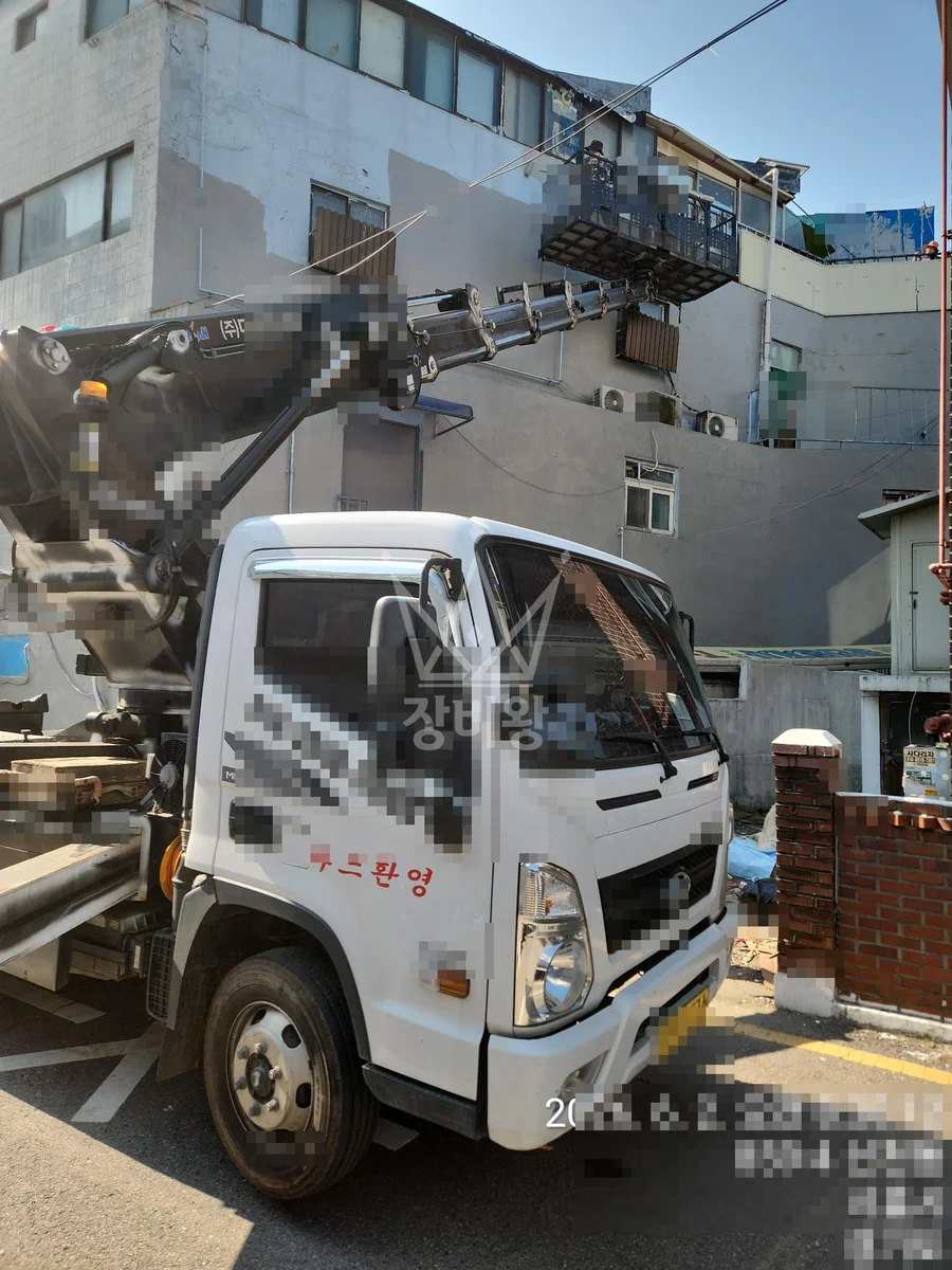 경기 시흥시 신천동 3.5톤 스카이차 페인트작업 작업사진 1
