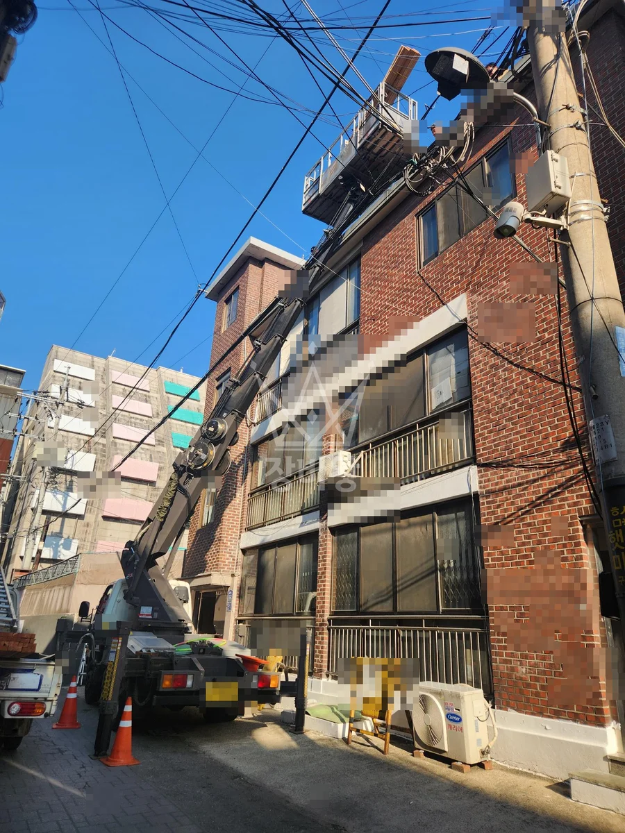 경기 구리시 수택동 2.5톤 스카이차 지붕철거작업 작업사진 2