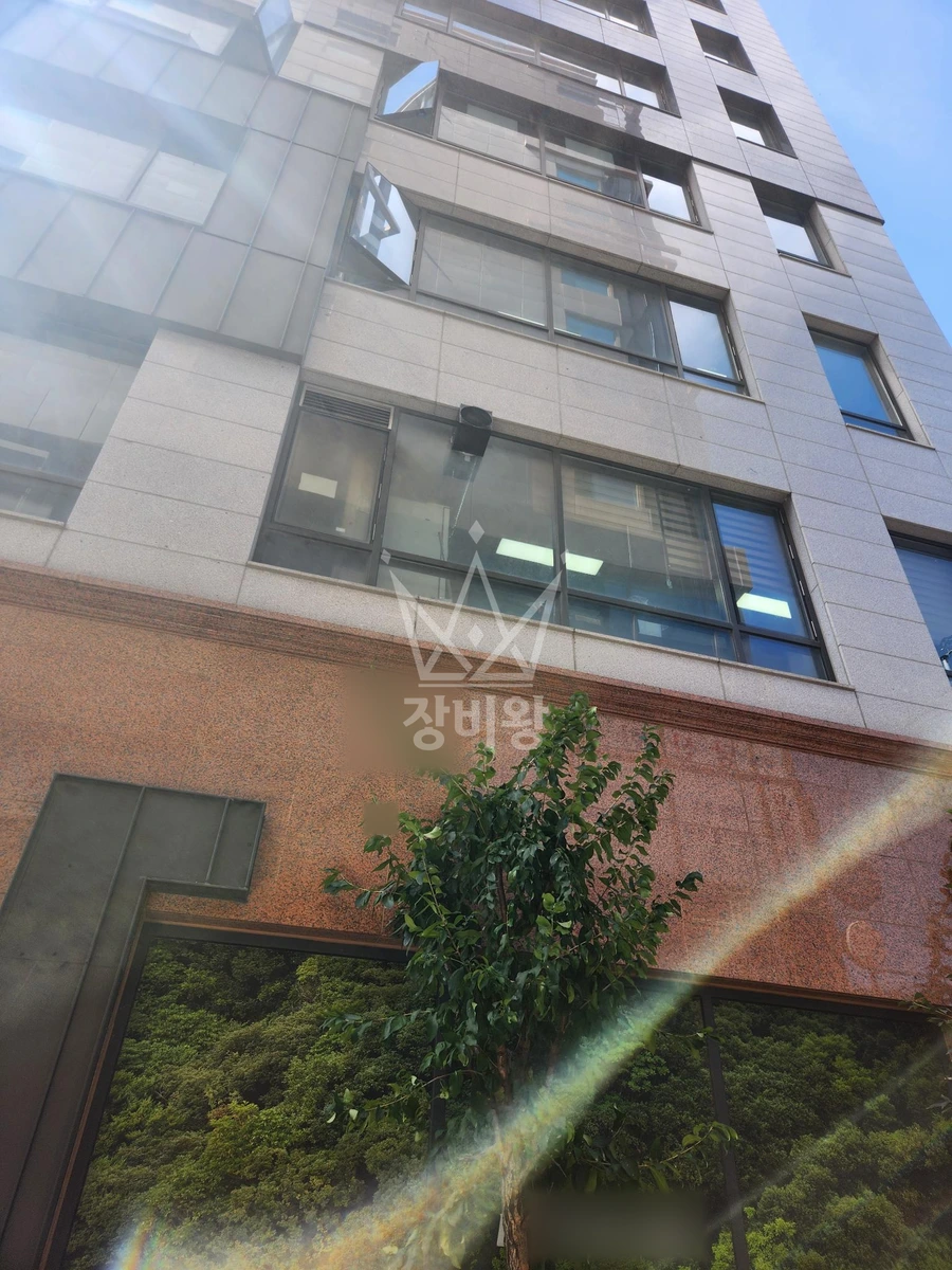 서울 영등포구 대림동 2.5톤 스카이차 덕트배관 작업완료사진 1