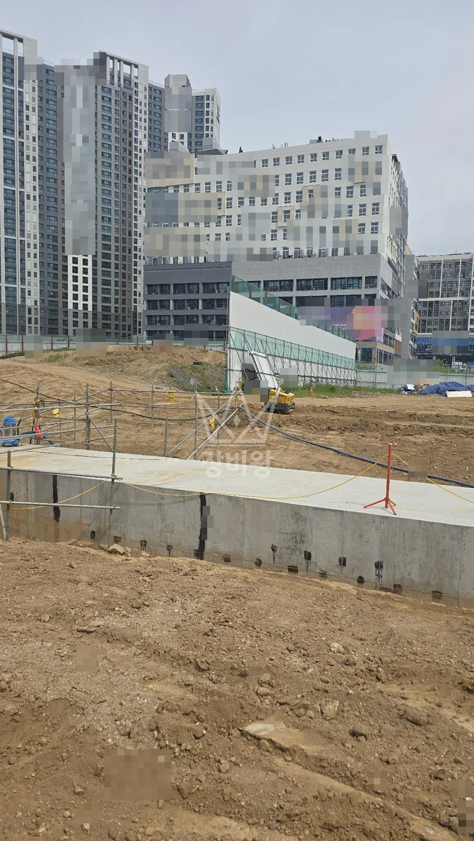인천 서구 당하동 2.5톤 스카이차 선로가설 작업사진 2