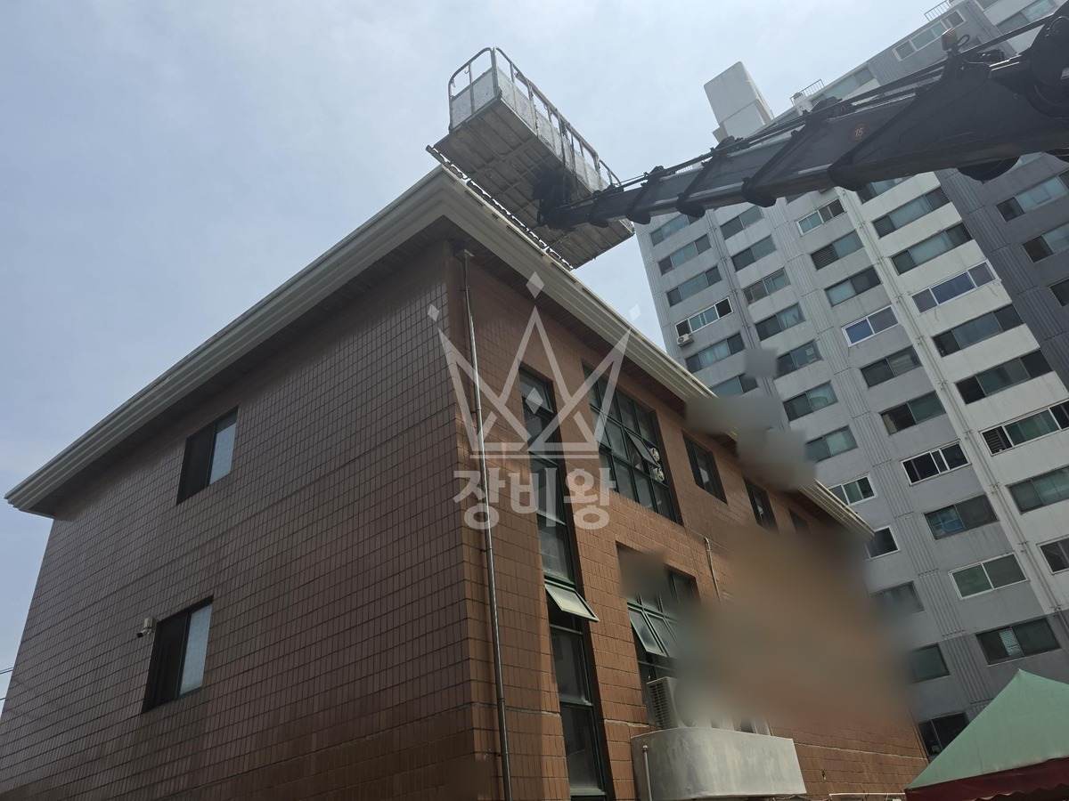 충북 청주시 흥덕구 가경동 3.5톤 스카이차 상부점검 작업사진 1