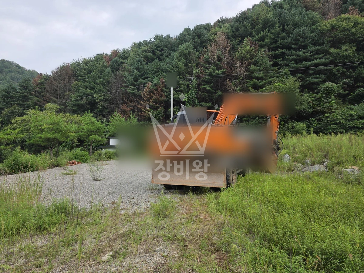 강원 홍천군 북방면 포크레인(굴착기) 평탄화작업 작업사진 3