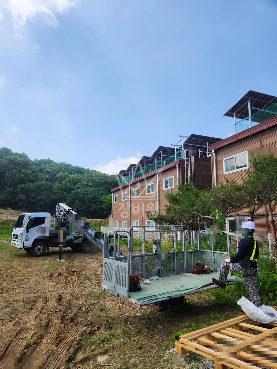 경기 용인시 처인구 3.5톤 스카이차 태양광작업 작업완료사진 1