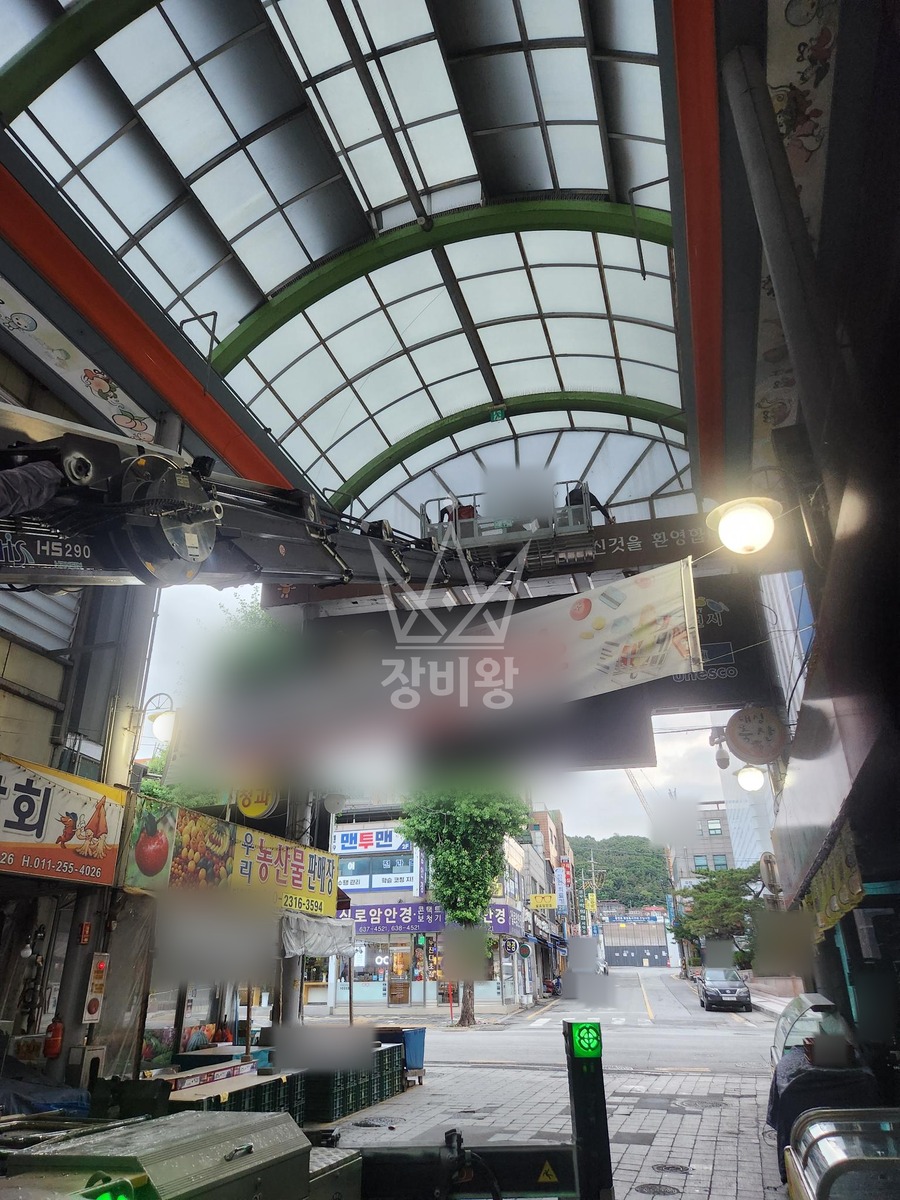 경기 이천시 관고동 3.5톤 스카이차 레이저설치및 기피제 작업 / 3대작업 작업사진 1