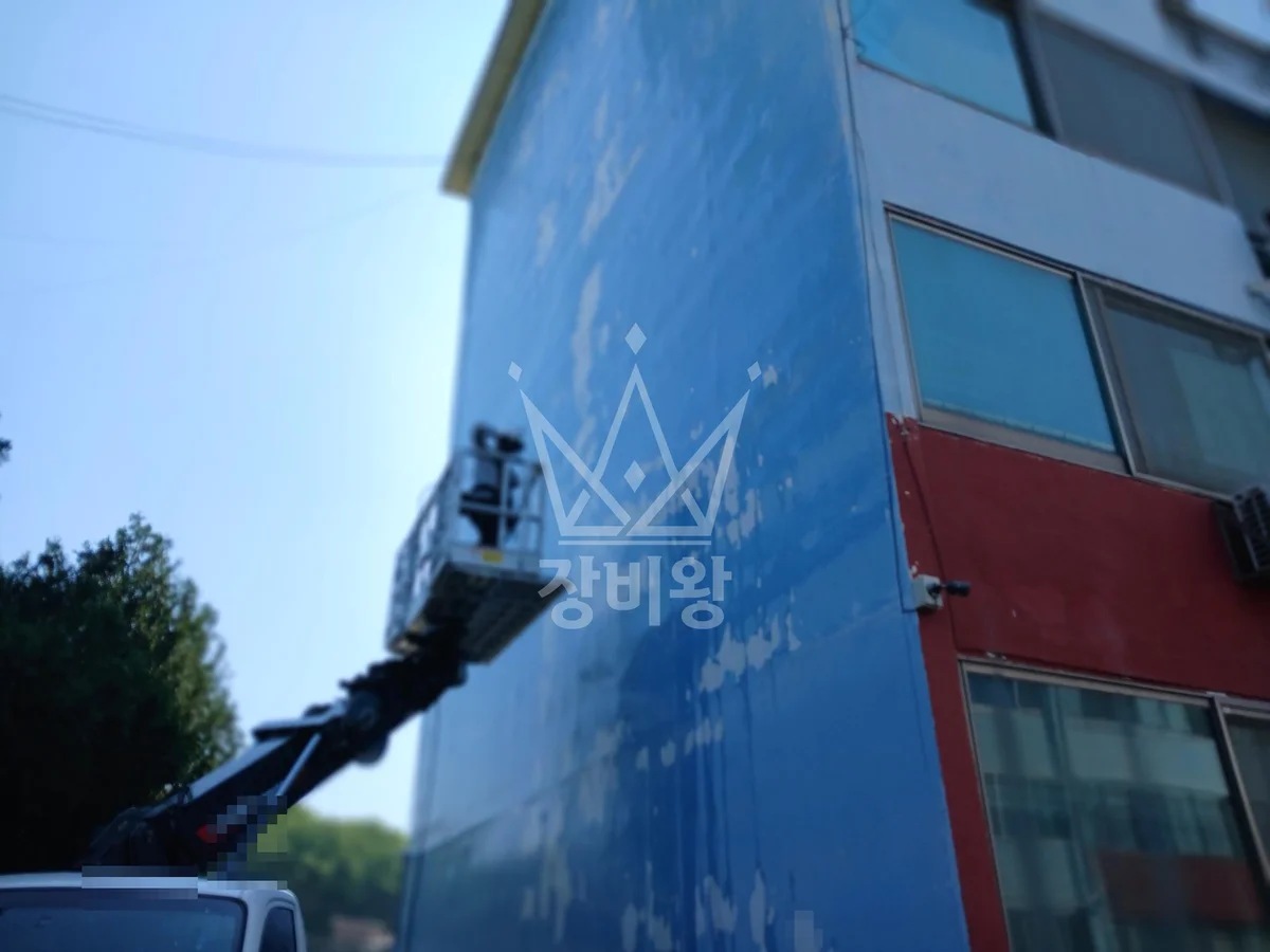 충북 진천군 광혜원면 1톤 스카이차 고압세척 작업사진 2