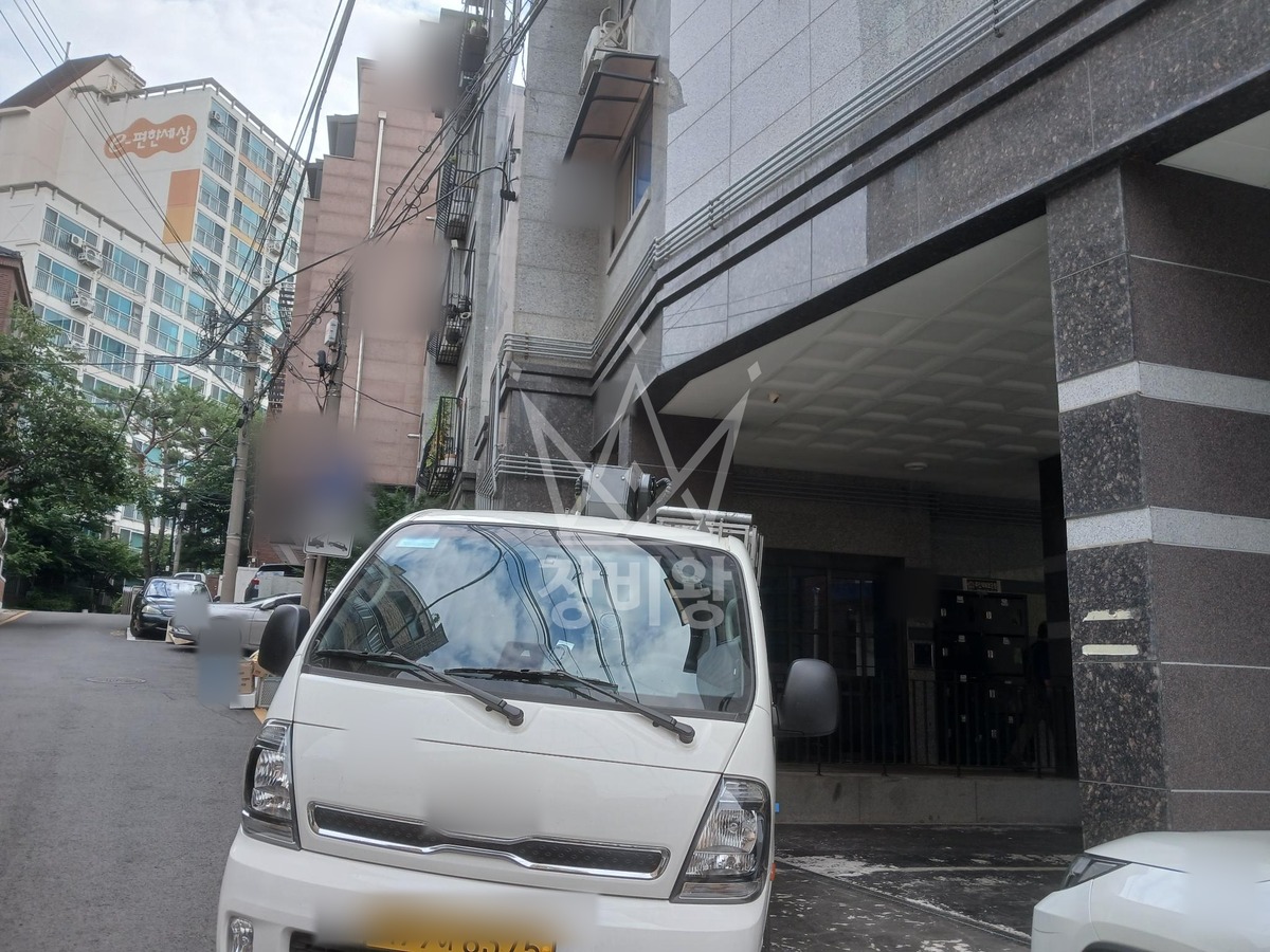 서울 강동구 암사동 1톤 스카이차 작업 현장 도착사진