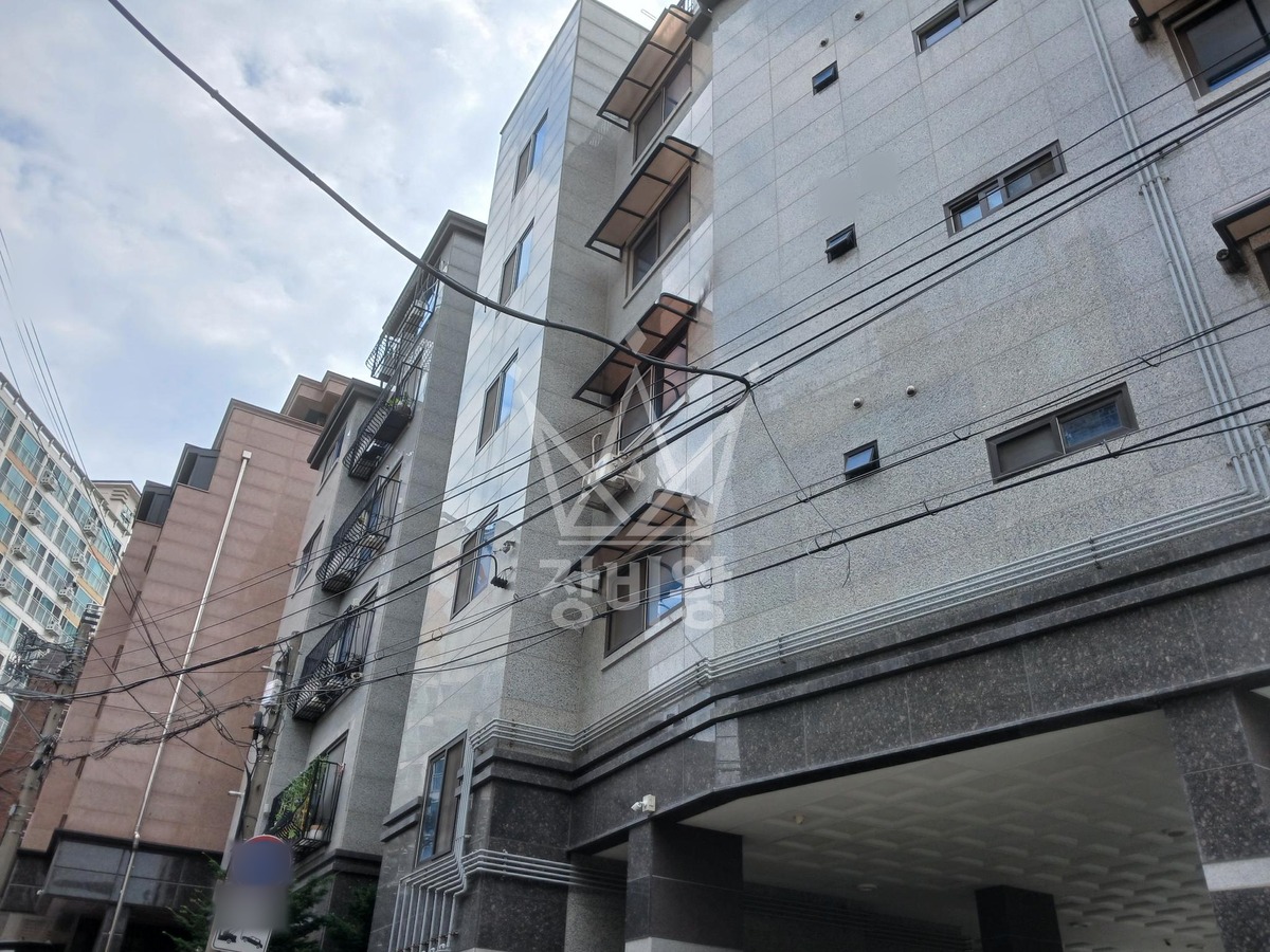 서울 강동구 암사동 1톤 스카이차 3층캐노피 수리 작업완료사진 1