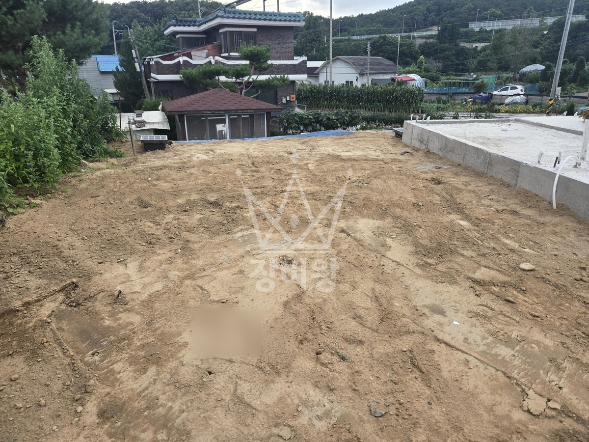 경기 화성시 효행구 매송면 포크레인(굴착기) 되메우기, 집수정 매설 작업사진 1