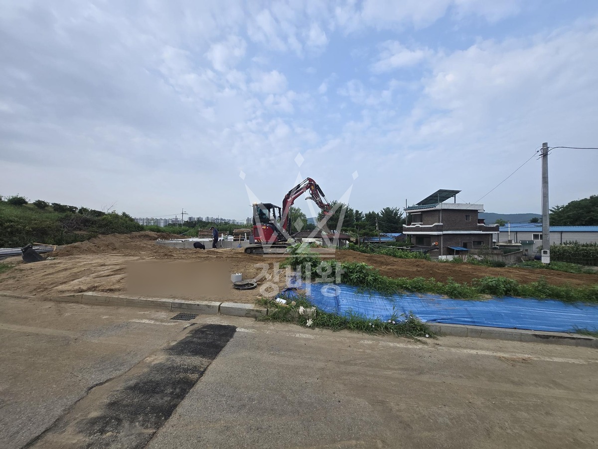 경기 화성시 효행구 매송면 포크레인(굴착기) 되메우기, 집수정 매설 작업완료사진 1