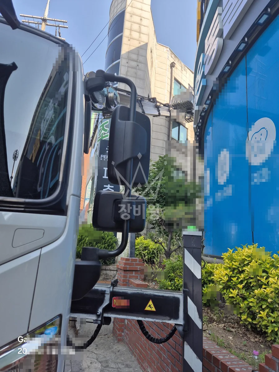 서울 노원구 상계동 3.5톤 스카이차 앙카 자리 실리콘 작업 작업사진 1