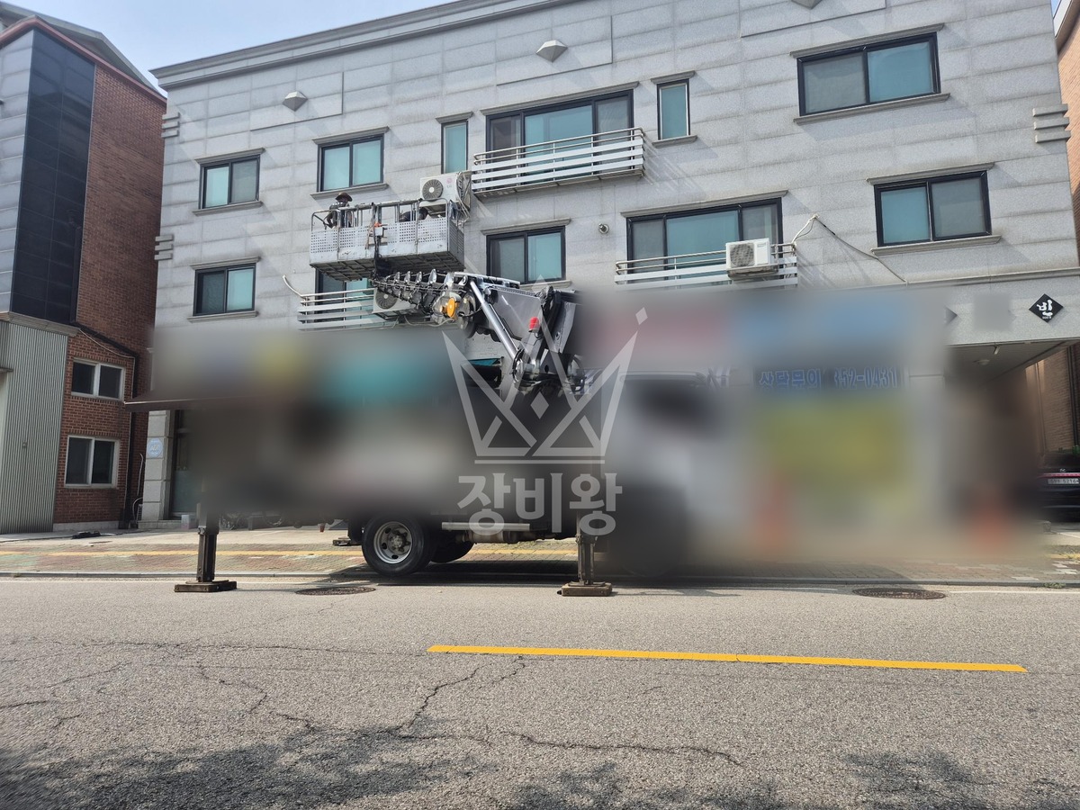 경기 화성시 만세구 향남읍 3.5톤 스카이차 발수제 작업 작업사진 2