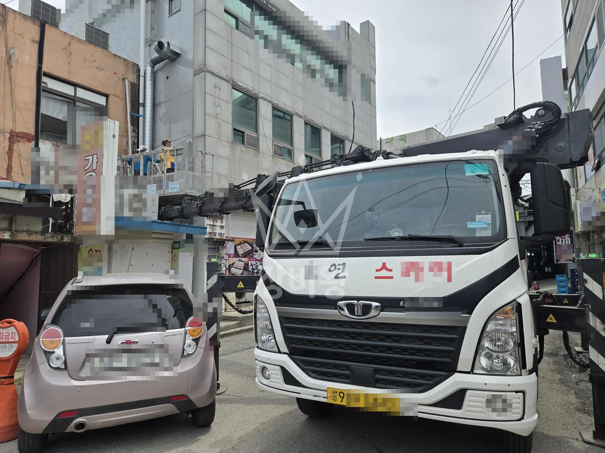 전남 무안군 무안읍 3.5톤 스카이차 페인트작업 작업사진 2
