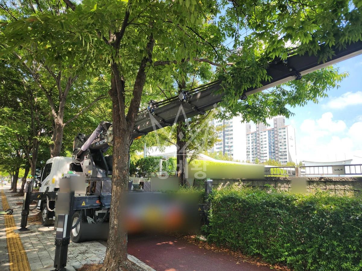 전남광주 서구 내방동 3.5톤 스카이차 전신주작업 작업사진 3