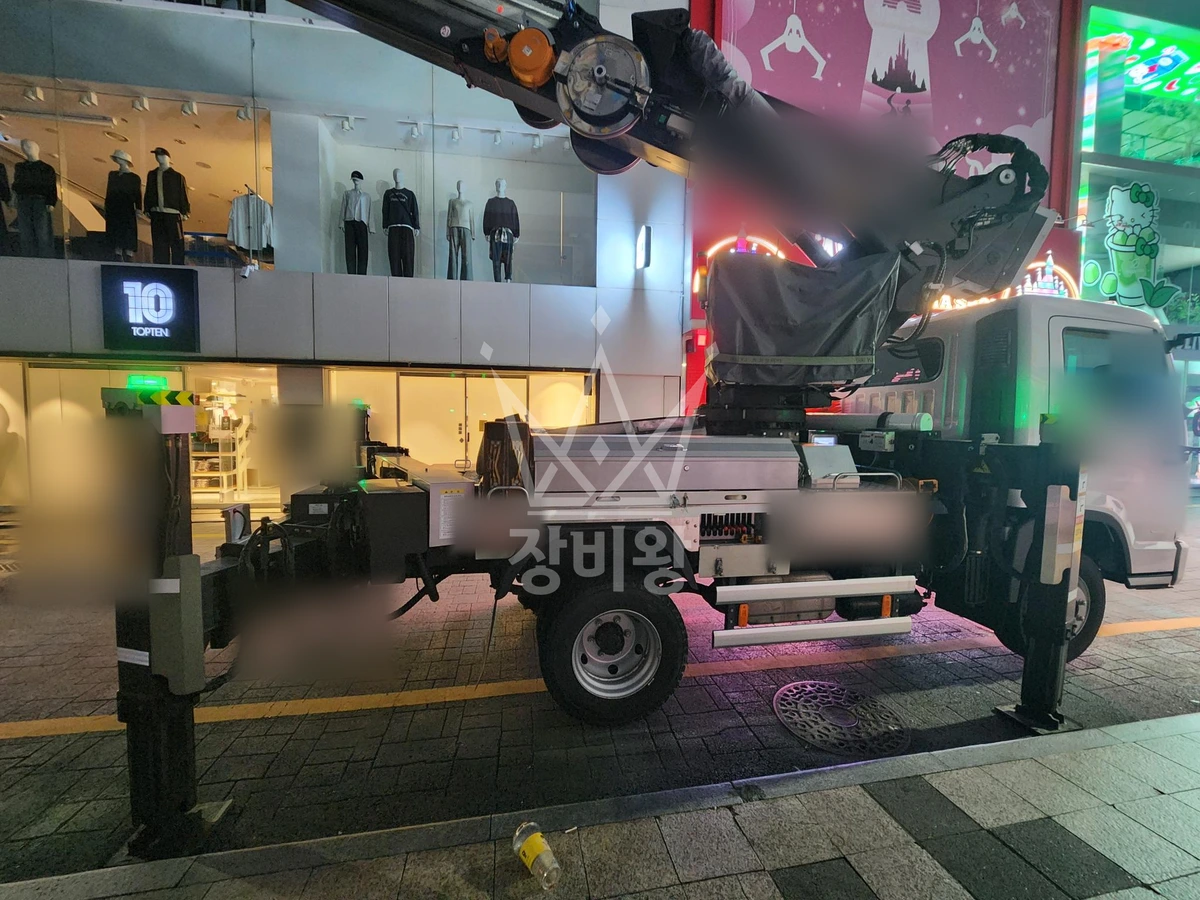 전남광주 동구 충장로2가 3.5톤 스카이차 작업 현장 도착사진
