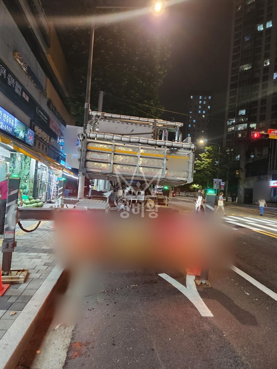 서울 성북구 동소문동4가 3.5톤 스카이차 간판 as 작업완료사진 1
