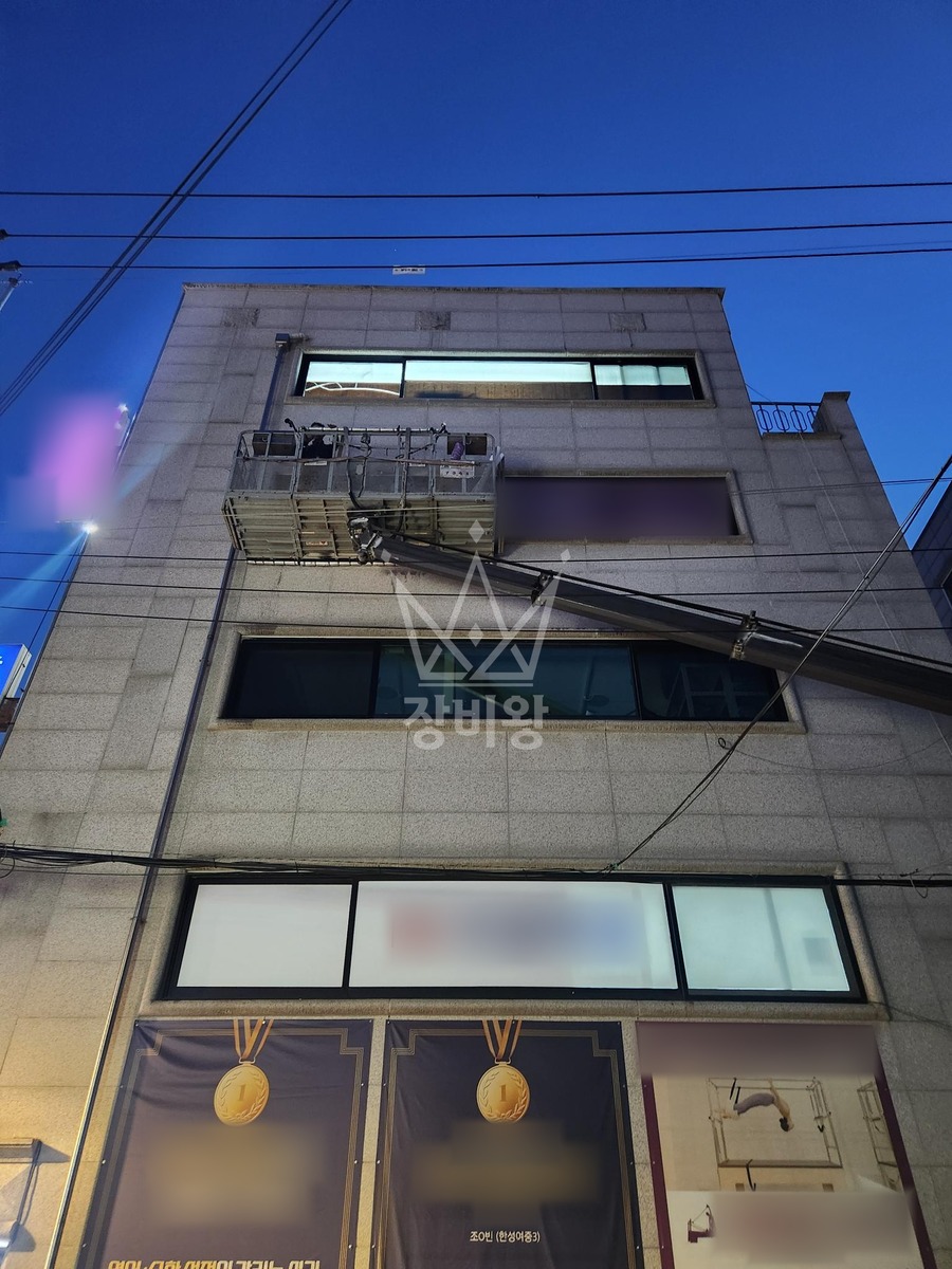 서울 성북구 보문동2가 3.5톤 스카이차 썬팅제거 작업완료사진 1