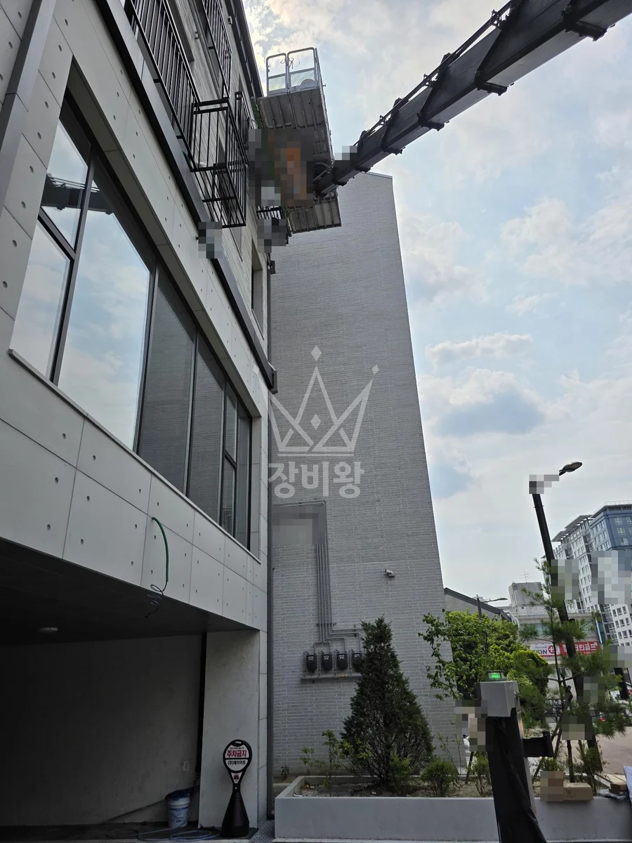 경기 성남시 분당구 3.5톤 스카이차 에어컨실외기 배관 작업사진 3