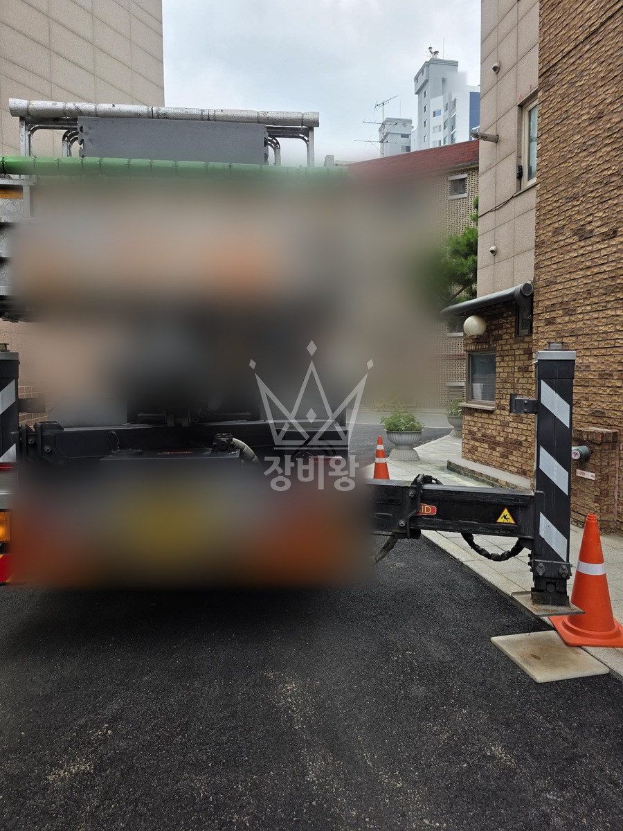 서울 서초구 서초동 3.5톤 스카이차 실리콘 작업 작업완료사진 1
