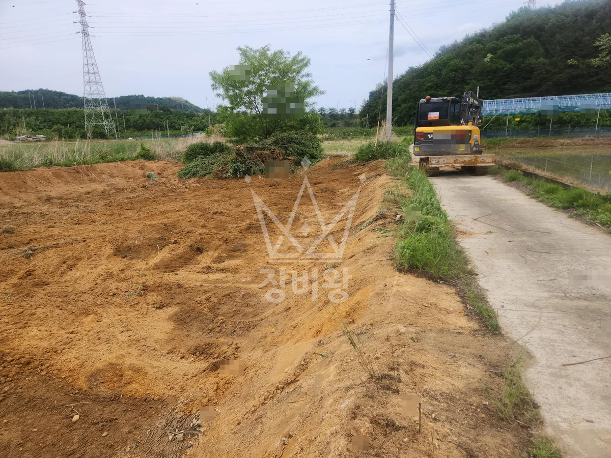 강원 양양군 서면 포크레인(굴착기) 평탄작업 작업완료사진 1
