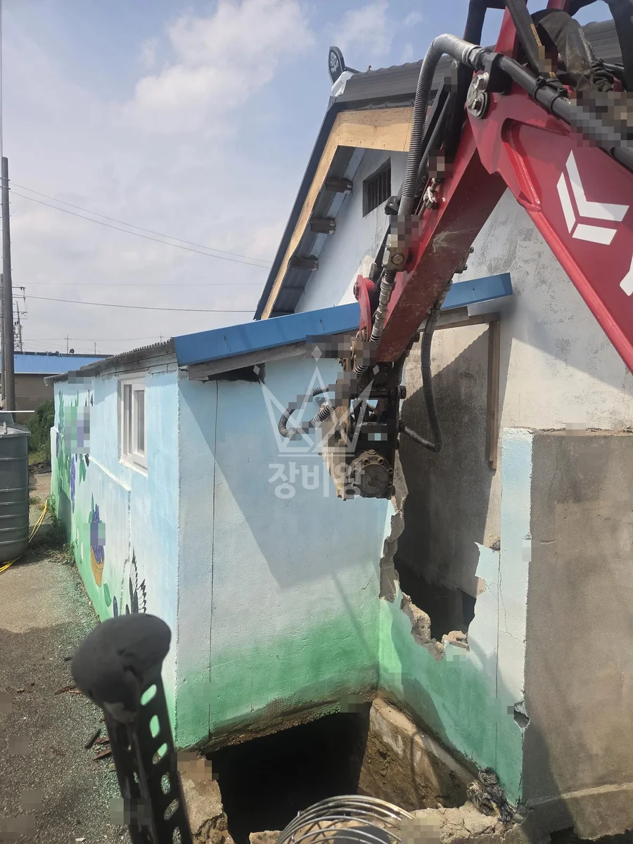 전북 고창군 대산면 포크레인(굴착기) 정화조 매설 작업사진 2