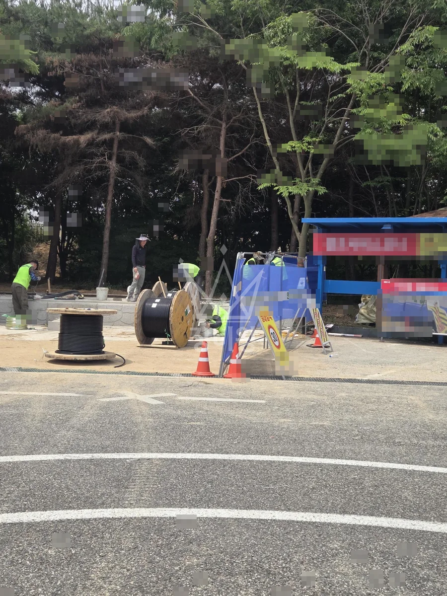 전북 완주군 이서면 포크레인(굴착기) 전기차충전소 작업완료사진 1