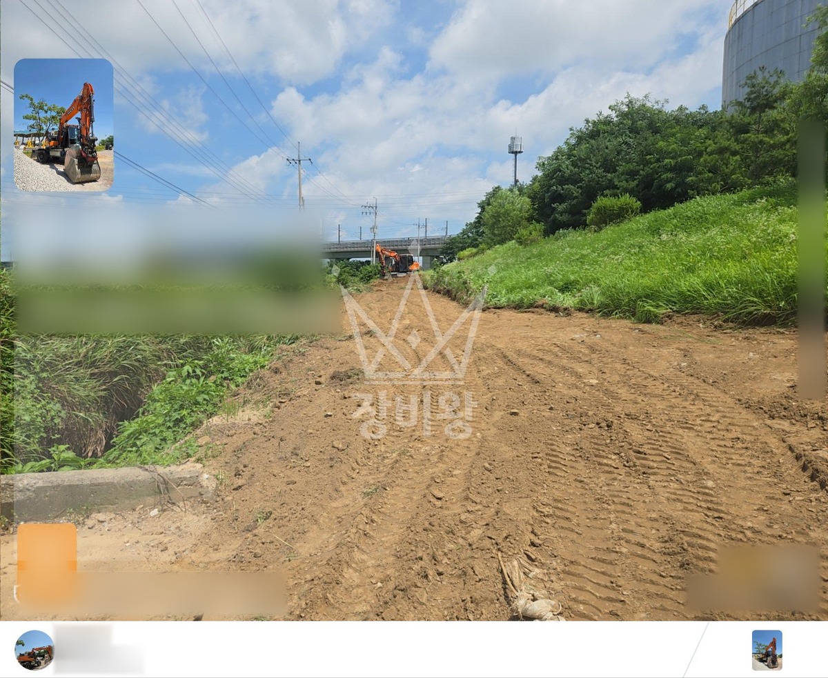 경기 평택시 고덕면 포크레인(굴착기) 지반평탄작업 작업사진 3