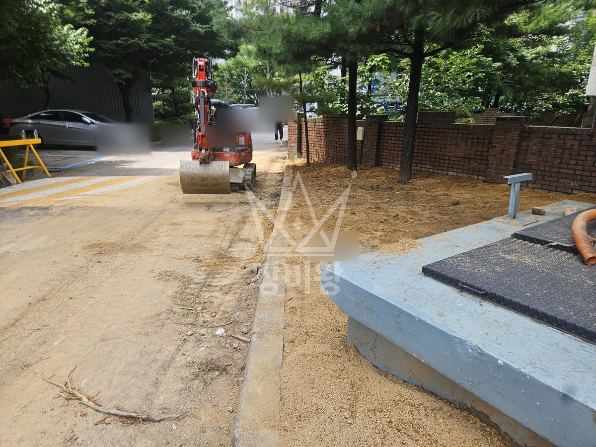 서울 금천구 가산동 포크레인(굴착기) 되메우기 작업완료사진 1