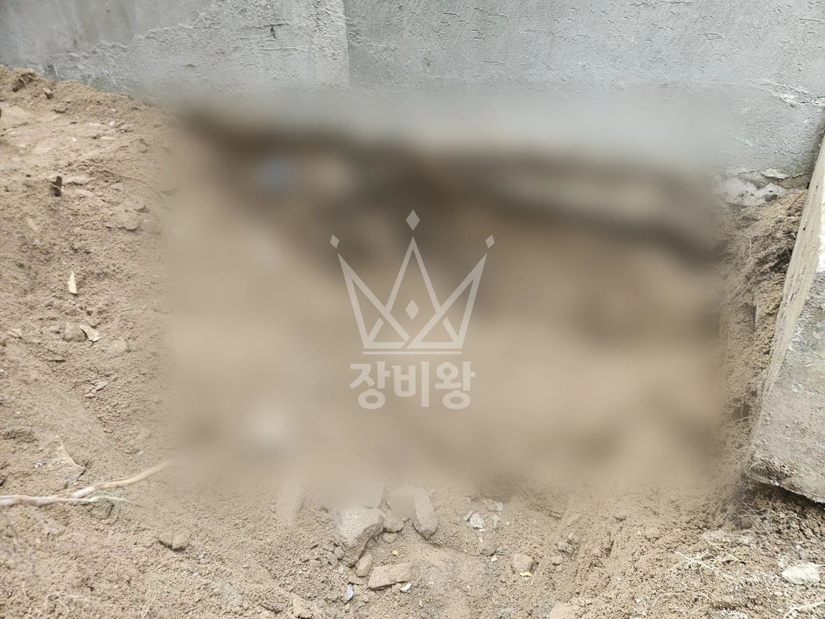 서울 성북구 성북동 포크레인(굴착기) 2층 화단작업 작업사진 2
